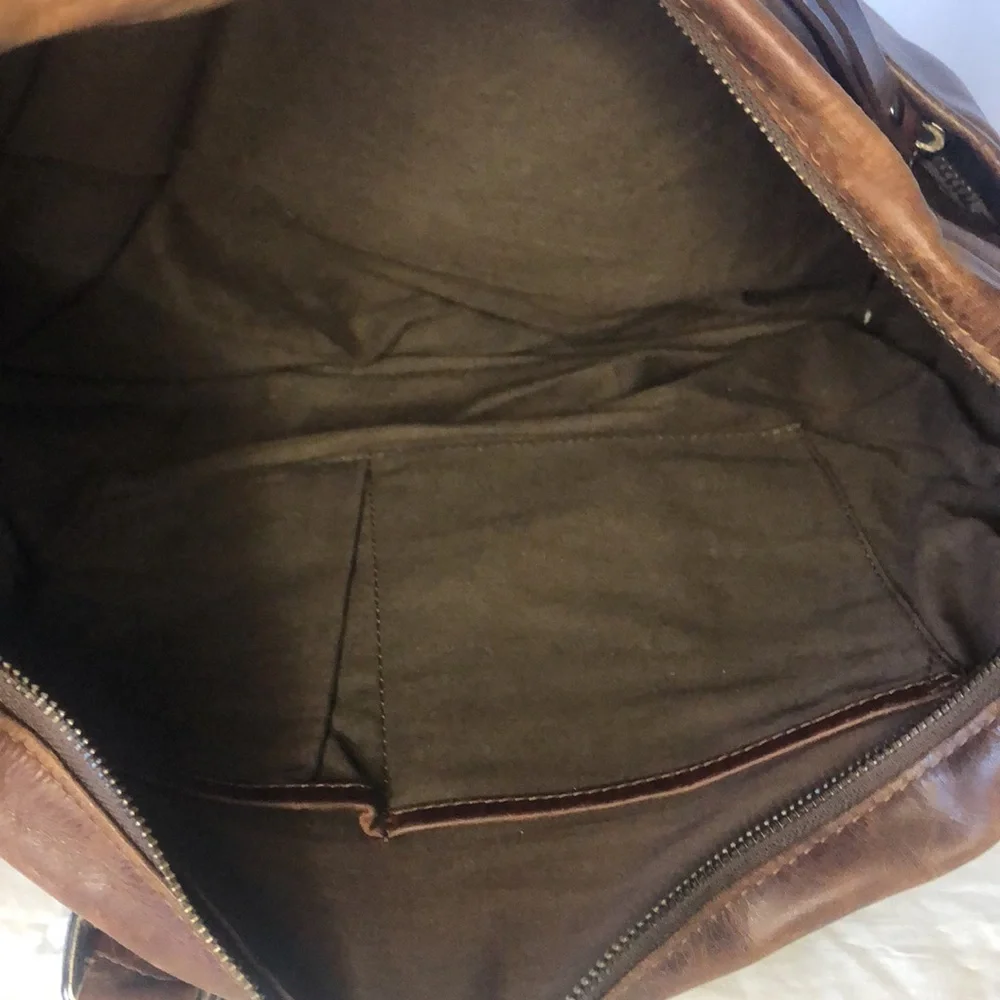 BACCINI Leandro cognac brown distressed genuine leather laptop bag. Detach strap
